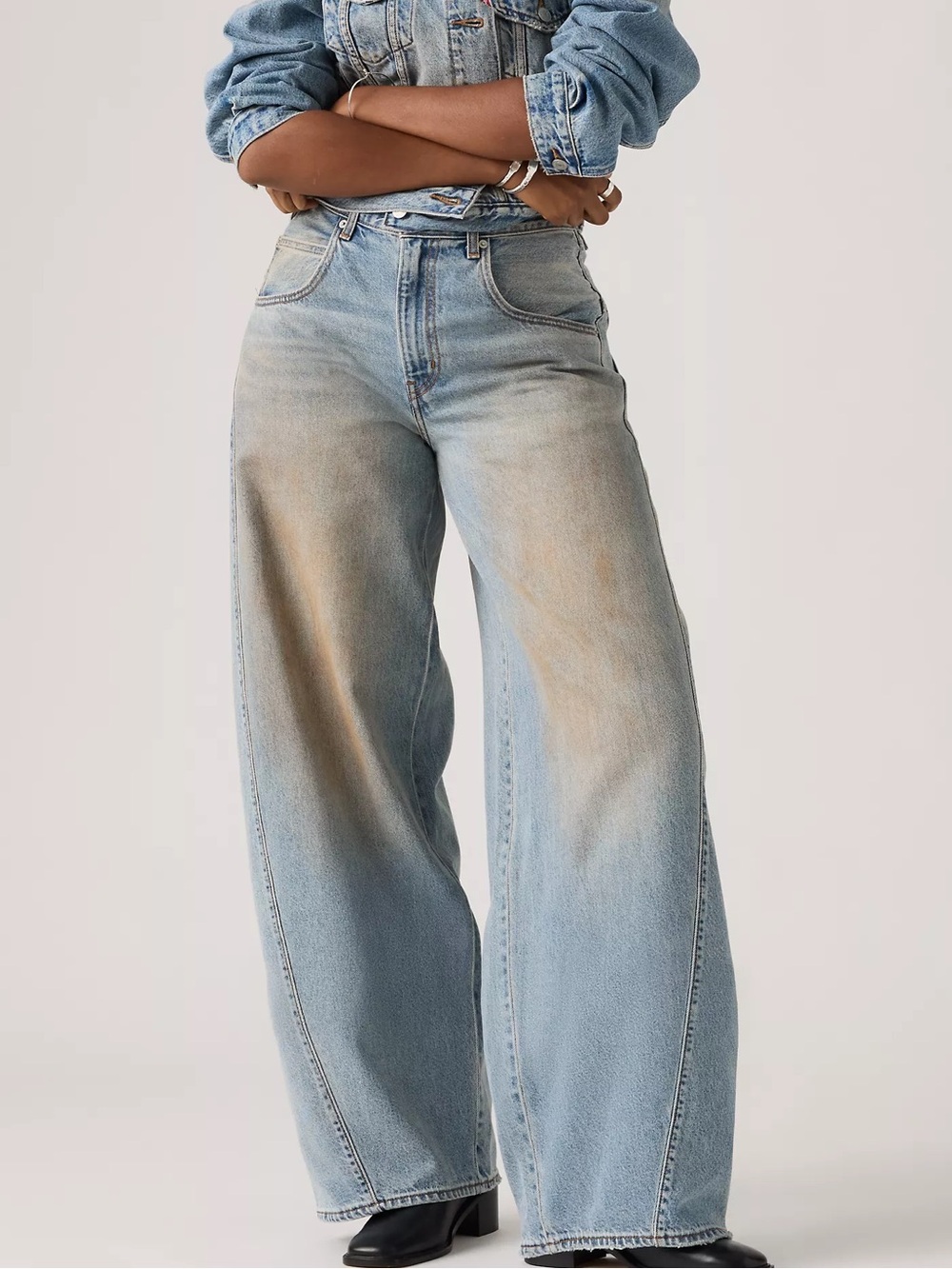 NWT LEVI'S® PREMIUM Super Baggy Barrel Women's Jeans